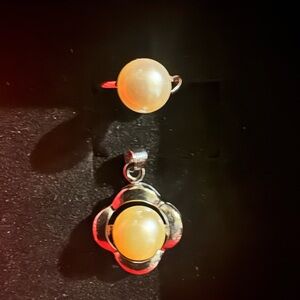 Genuine 9-10mm off white South  sea pearls ring size 6.5-7 pendant set